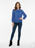 Blusa Gasa Azul Eléctrico con Lazo — Elegante, Fluida y Siempre Femenina