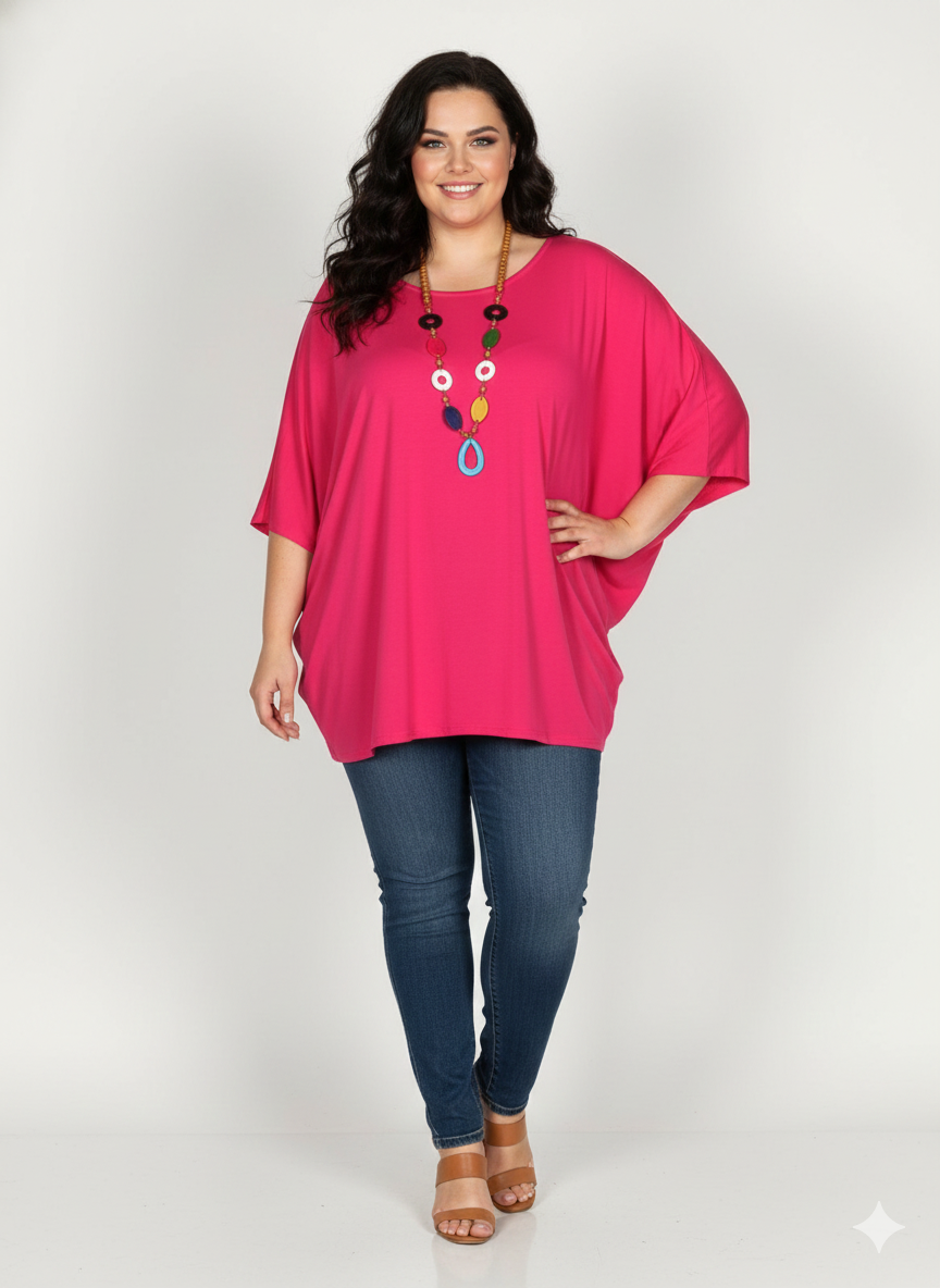 Camiseta Fluida Fucsia Talla Grande con Collar Incluido — Hecha en Italia, Cómoda, Vibrante y Favorecedora