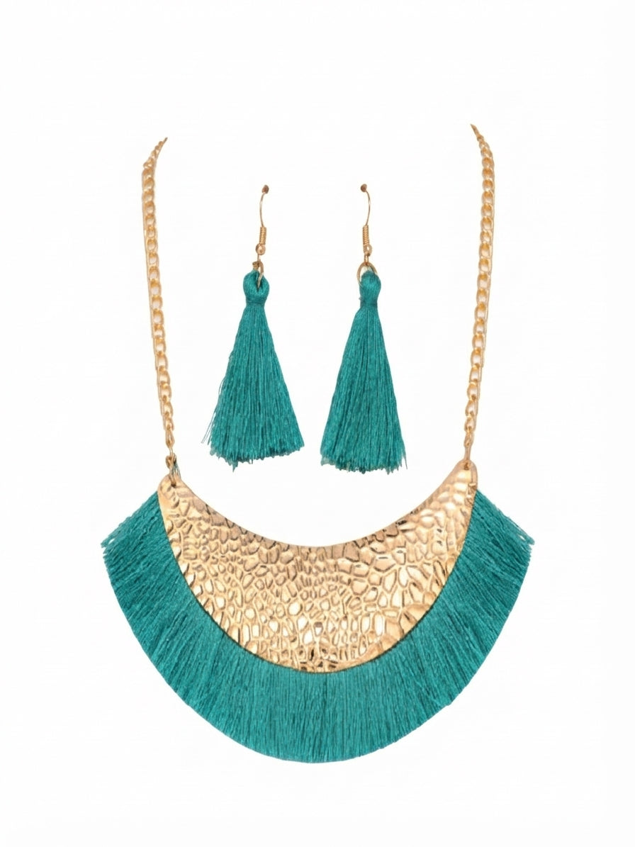 Conjunto Gargantilla y Pendientes Turquesa y Dorado