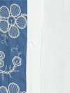 Camisa Amplia Bordado Floral Bicolor Azul y Blanco -  Fresca, Favorecedora y con Detalle Artesanal