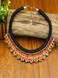 Collar Negro con cuentas Naranjas