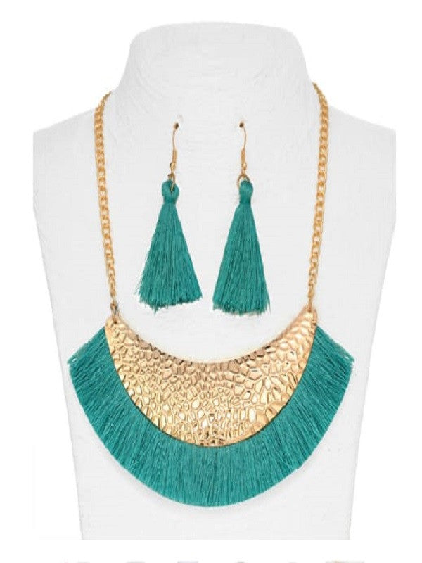 Conjunto Gargantilla y Pendientes Turquesa y Dorado
