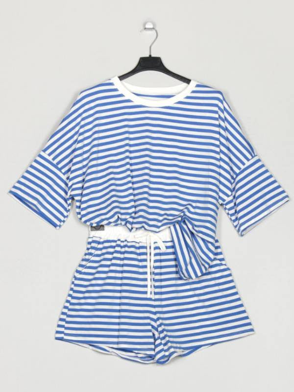 Conjunto Deportivo Rayas Marineras Talla Grande — Camiseta y Short Frescos, Cómodos y Favorecedores para el Verano
