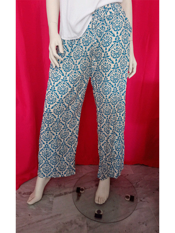 Pantalón estampado celeste